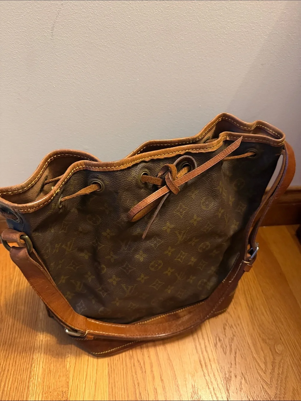 Louis Vuitton Monogram Bucket Noe Bag Shoulder Bag With COA